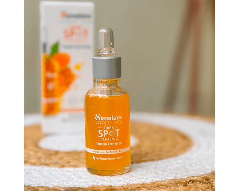 Himalaya Dark Spot Turmeric Face Serum 30ml