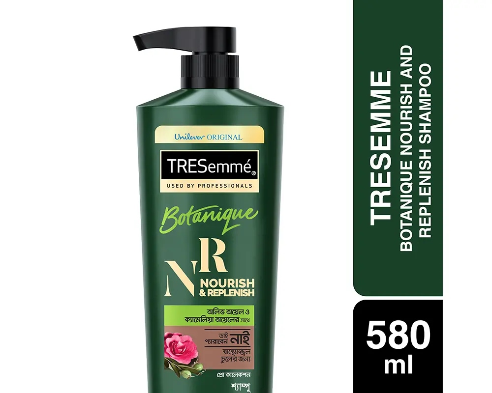 TRESemmé Botanique Nourish and Replenish Shampoo 580ml Local